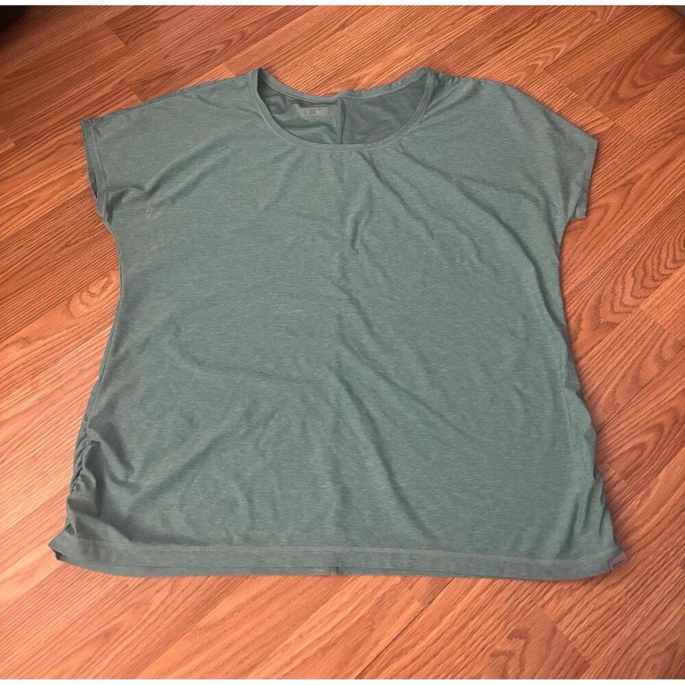 Eddie Bauer Short Sleeve Active Top Size 2XL